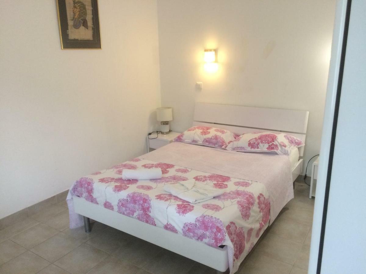 Appartements La Mangouste Sainte-Maxime Eksteriør billede